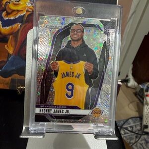Bronny James Jr. Rookie Card - Prizm Variation card - Wow Wow Wow